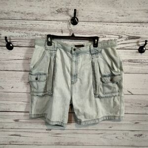 "Eddie Bauer" men's jean shorts 🩳
